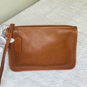 Coach Leather Men’s Wristlet / Clutch | Brown | Authentic | Unisex